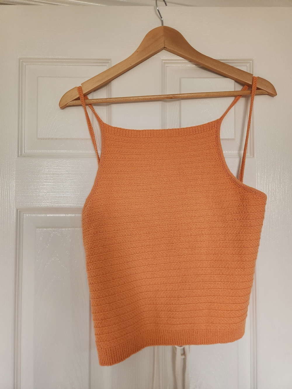 Peach-Orange Textured Knit Camisole - Picture 3 of 6